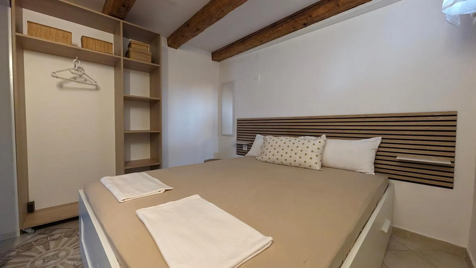 Ferienwohnung Guri Selce Apartment